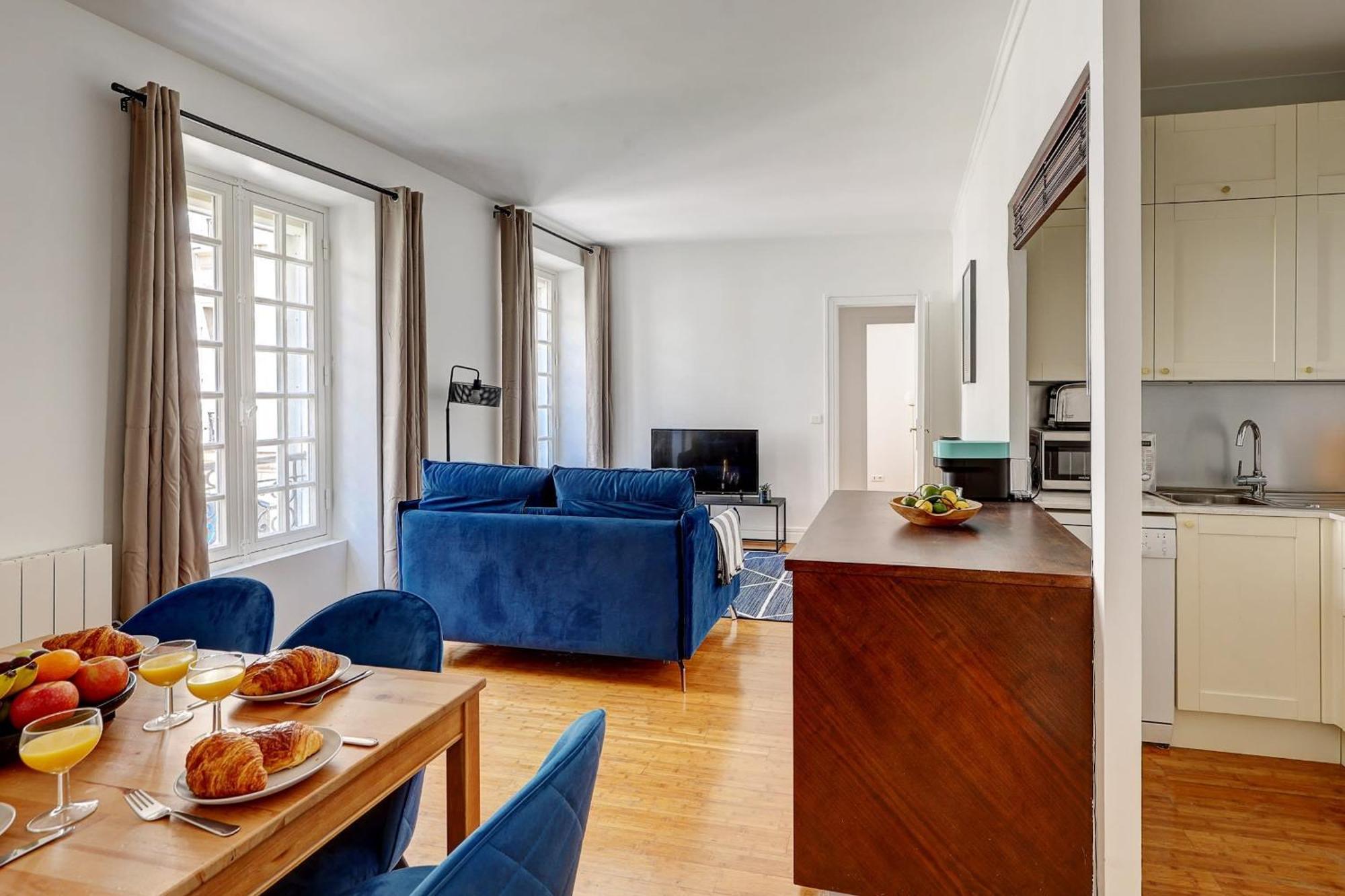 Champs-Elysees - 2Br With Balcony - Cityapartmentstay Paryż Zewnętrze zdjęcie